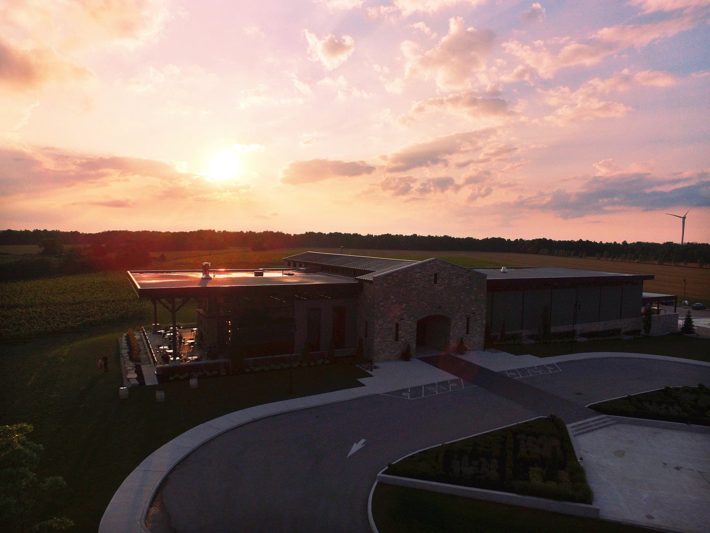 Dark Horse Estate Winery Sunset Flight - Grand Bend